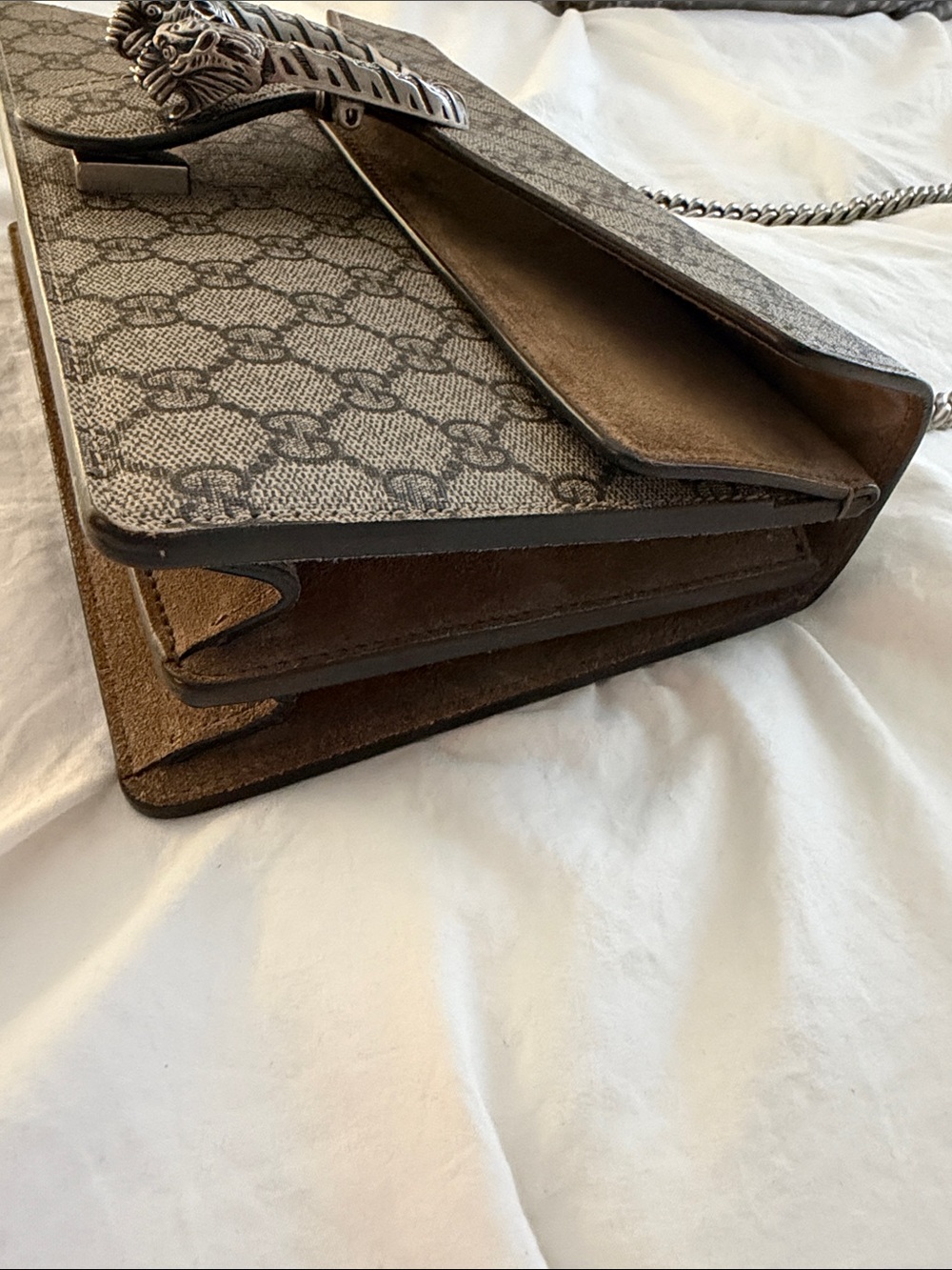 Gucci Beige Brown GG Supreme Dionysus Shoulder Bag - Picture 3 of 13